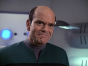 extant_StarTrek_VOY_6x13-Virtuoso_02889.jpg