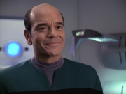 Filename=extant_StarTrek_VOY_6x13-Virtuoso_02966.jpg
Filesize=140KiB
Dimensions=1200x900
Date added=Dec 28, 2019 extant_StarTrek_VOY_6x13-Virtuoso_02966.jpg
