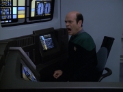 Filename=extant_StarTrek_VOY_6x13-Virtuoso_02978.jpg
Filesize=162KiB
Dimensions=1200x900
Date added=Dec 28, 2019 extant_StarTrek_VOY_6x13-Virtuoso_02978.jpg