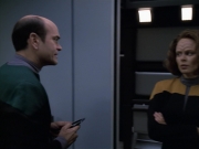 Filename=extant_StarTrek_VOY_6x13-Virtuoso_03034.jpg
Filesize=129KiB
Dimensions=1200x900
Date added=Dec 28, 2019 extant_StarTrek_VOY_6x13-Virtuoso_03034.jpg