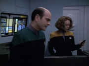 Filename=extant_StarTrek_VOY_6x13-Virtuoso_03053.jpg
Filesize=144KiB
Dimensions=1200x900
Date added=Dec 28, 2019 extant_StarTrek_VOY_6x13-Virtuoso_03053.jpg