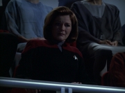 Filename=extant_StarTrek_VOY_6x13-Virtuoso_03220.jpg
Filesize=152KiB
Dimensions=1200x900
Date added=Dec 28, 2019 extant_StarTrek_VOY_6x13-Virtuoso_03220.jpg