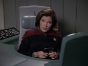 Filename=extant_StarTrek_VOY_6x13-Virtuoso_03436.jpg
Filesize=133KiB
Dimensions=1200x900
Date added=Dec 28, 2019 extant_StarTrek_VOY_6x13-Virtuoso_03436.jpg