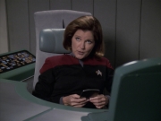 Filename=extant_StarTrek_VOY_6x13-Virtuoso_03439.jpg
Filesize=136KiB
Dimensions=1200x900
Date added=Dec 28, 2019 extant_StarTrek_VOY_6x13-Virtuoso_03439.jpg