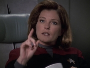 Filename=extant_StarTrek_VOY_6x13-Virtuoso_03467.jpg
Filesize=125KiB
Dimensions=1200x900
Date added=Dec 28, 2019 extant_StarTrek_VOY_6x13-Virtuoso_03467.jpg