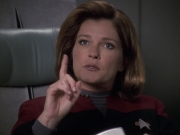 Filename=extant_StarTrek_VOY_6x13-Virtuoso_03470.jpg
Filesize=135KiB
Dimensions=1200x900
Date added=Dec 28, 2019 extant_StarTrek_VOY_6x13-Virtuoso_03470.jpg