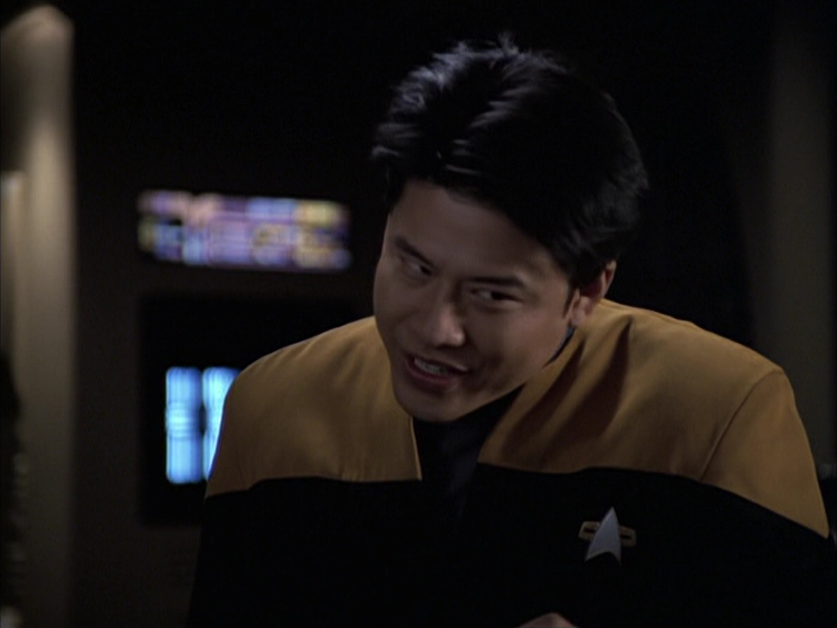 extant_StarTrek_VOY_6x14-Memorial_00036.jpg