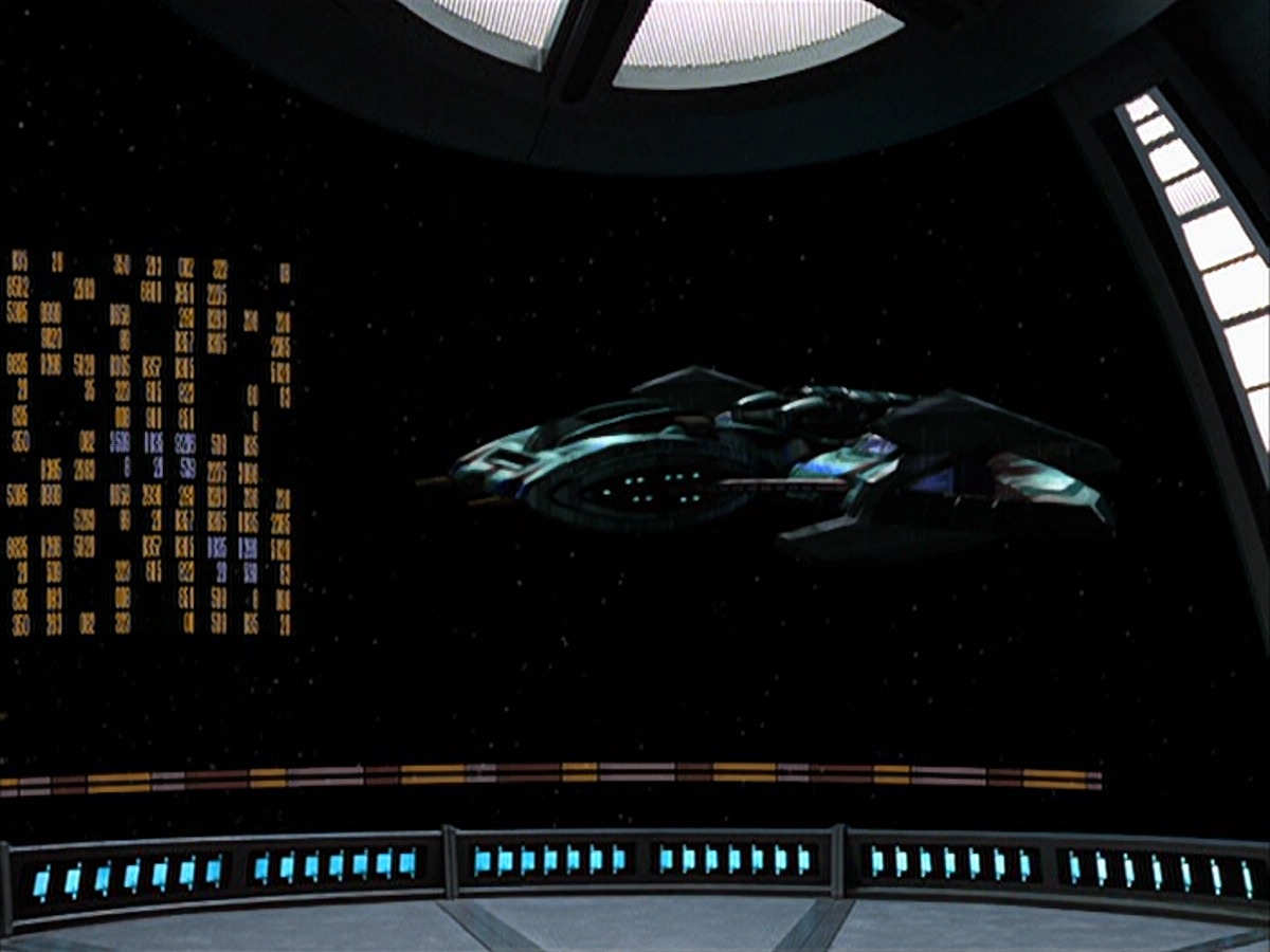 extant_StarTrek_VOY_6x14-Memorial_02142.jpg