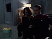 Filename=extant_StarTrek_VOY_6x14-Memorial_00195.jpg
Filesize=138KiB
Dimensions=1200x900
Date added=Jan 02, 2020 extant_StarTrek_VOY_6x14-Memorial_00195.jpg