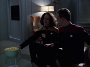Filename=extant_StarTrek_VOY_6x14-Memorial_00196.jpg
Filesize=144KiB
Dimensions=1200x900
Date added=Jan 02, 2020 extant_StarTrek_VOY_6x14-Memorial_00196.jpg