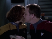 Filename=extant_StarTrek_VOY_6x14-Memorial_00215.jpg
Filesize=147KiB
Dimensions=1200x900
Date added=Jan 02, 2020 extant_StarTrek_VOY_6x14-Memorial_00215.jpg