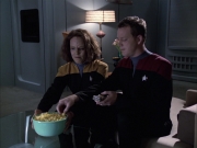 Filename=extant_StarTrek_VOY_6x14-Memorial_00252.jpg
Filesize=161KiB
Dimensions=1200x900
Date added=Jan 02, 2020 extant_StarTrek_VOY_6x14-Memorial_00252.jpg