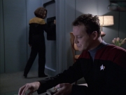 Filename=extant_StarTrek_VOY_6x14-Memorial_00272.jpg
Filesize=141KiB
Dimensions=1200x900
Date added=Jan 02, 2020 extant_StarTrek_VOY_6x14-Memorial_00272.jpg