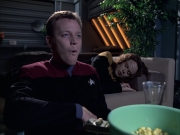 Filename=extant_StarTrek_VOY_6x14-Memorial_00352.jpg
Filesize=188KiB
Dimensions=1200x900
Date added=Jan 02, 2020 extant_StarTrek_VOY_6x14-Memorial_00352.jpg