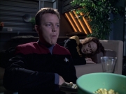 Filename=extant_StarTrek_VOY_6x14-Memorial_00361.jpg
Filesize=179KiB
Dimensions=1200x900
Date added=Jan 02, 2020 extant_StarTrek_VOY_6x14-Memorial_00361.jpg