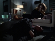 extant_StarTrek_VOY_6x14-Memorial_00622.jpg
