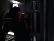 extant_StarTrek_VOY_6x14-Memorial_00756.jpg