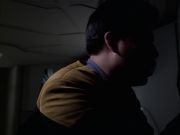 extant_StarTrek_VOY_6x14-Memorial_00759.jpg