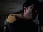 extant_StarTrek_VOY_6x14-Memorial_00760.jpg