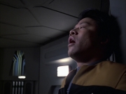 extant_StarTrek_VOY_6x14-Memorial_00762.jpg