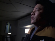 extant_StarTrek_VOY_6x14-Memorial_00763.jpg