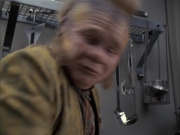 extant_StarTrek_VOY_6x14-Memorial_00826.jpg