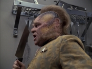 extant_StarTrek_VOY_6x14-Memorial_00828.jpg