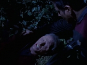 extant_StarTrek_VOY_6x14-Memorial_00976.jpg
