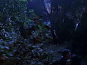 extant_StarTrek_VOY_6x14-Memorial_01016.jpg