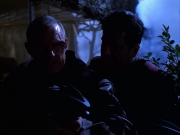 extant_StarTrek_VOY_6x14-Memorial_01023.jpg