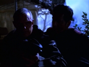 extant_StarTrek_VOY_6x14-Memorial_01024.jpg