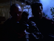 extant_StarTrek_VOY_6x14-Memorial_01025.jpg