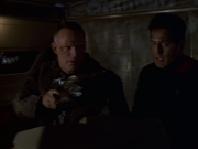 extant_StarTrek_VOY_6x14-Memorial_01033.jpg