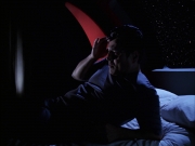 extant_StarTrek_VOY_6x14-Memorial_01045.jpg