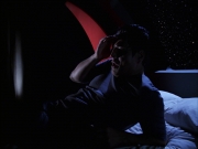 extant_StarTrek_VOY_6x14-Memorial_01046.jpg