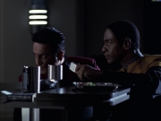 extant_StarTrek_VOY_6x14-Memorial_01077.jpg