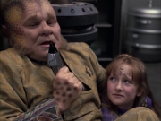 extant_StarTrek_VOY_6x14-Memorial_01079.jpg