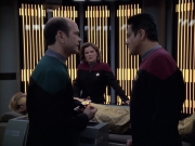 Filename=extant_StarTrek_VOY_6x14-Memorial_01258.jpg
Filesize=222KiB
Dimensions=1200x900
Date added=Jan 02, 2020 extant_StarTrek_VOY_6x14-Memorial_01258.jpg
