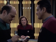 Filename=extant_StarTrek_VOY_6x14-Memorial_01264.jpg
Filesize=216KiB
Dimensions=1200x900
Date added=Jan 02, 2020 extant_StarTrek_VOY_6x14-Memorial_01264.jpg