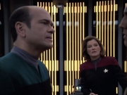Filename=extant_StarTrek_VOY_6x14-Memorial_01283.jpg
Filesize=214KiB
Dimensions=1200x900
Date added=Jan 02, 2020 extant_StarTrek_VOY_6x14-Memorial_01283.jpg