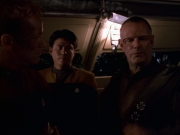 extant_StarTrek_VOY_6x14-Memorial_01491.jpg