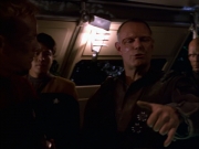 extant_StarTrek_VOY_6x14-Memorial_01492.jpg