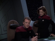 extant_StarTrek_VOY_6x14-Memorial_01622.jpg