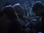 Filename=extant_StarTrek_VOY_6x14-Memorial_01641.jpg
Filesize=150KiB
Dimensions=1200x900
Date added=Jan 02, 2020 extant_StarTrek_VOY_6x14-Memorial_01641.jpg