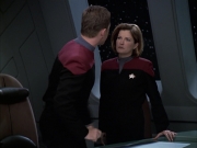 Filename=extant_StarTrek_VOY_6x14-Memorial_01671.jpg
Filesize=132KiB
Dimensions=1200x900
Date added=Jan 02, 2020 extant_StarTrek_VOY_6x14-Memorial_01671.jpg
