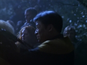 extant_StarTrek_VOY_6x14-Memorial_01701.jpg