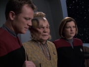 Filename=extant_StarTrek_VOY_6x14-Memorial_01755.jpg
Filesize=170KiB
Dimensions=1200x900
Date added=Jan 02, 2020 extant_StarTrek_VOY_6x14-Memorial_01755.jpg
