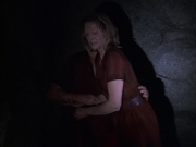 extant_StarTrek_VOY_6x14-Memorial_01858.jpg