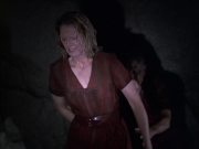 extant_StarTrek_VOY_6x14-Memorial_01860.jpg