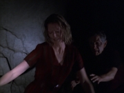 extant_StarTrek_VOY_6x14-Memorial_01861.jpg